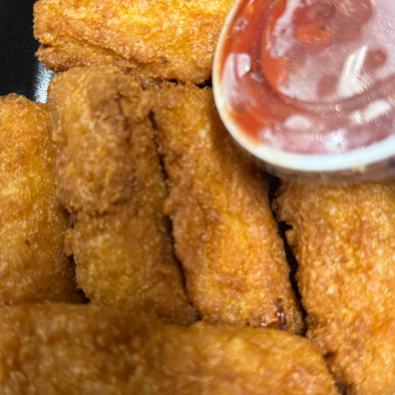 Delicious Mozzarella Sticks